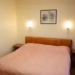 Voyage Hotel 2*