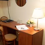 Hotel Voyage 2*