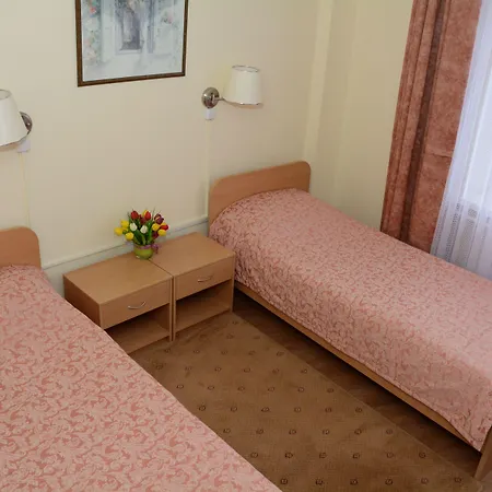 Hotel Voyage 2*
