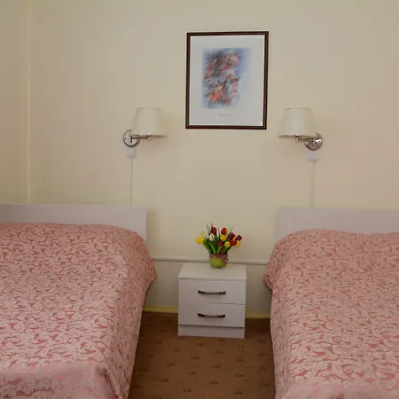 Voyage Hotel