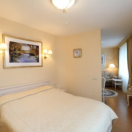 Voyage Hotel